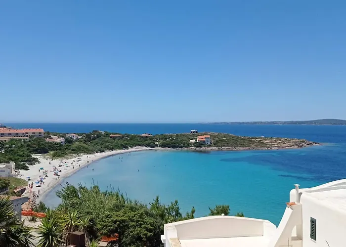 Дом отдыха Savoia 32 *